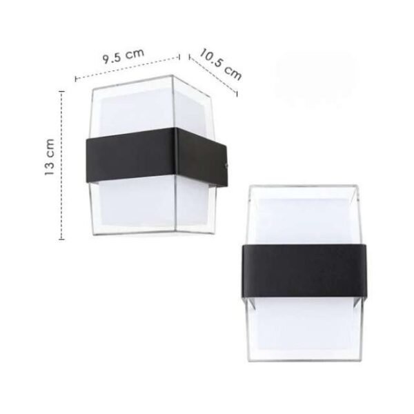 Compact angular wall light 11x9.5x14 cm dimensions