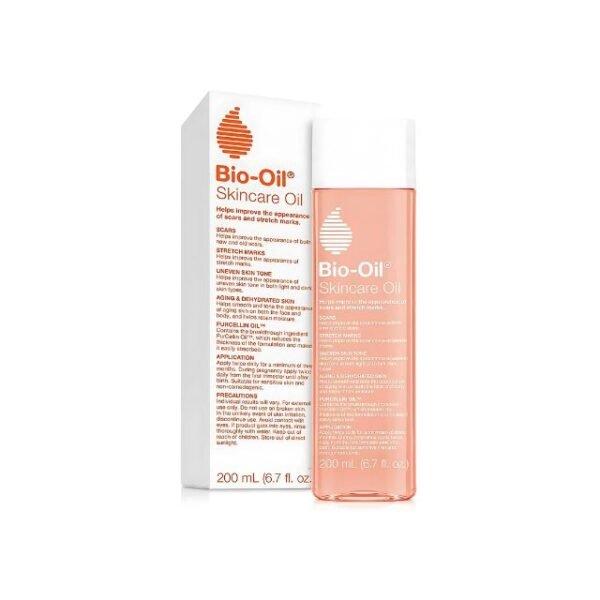 Bio-Oil skincare oil and package highlighting benefits, natural ingredients, and 200ml capacity.