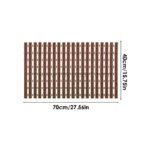 Size specifications of the textured non-slip bathroom mat, measuring 70 cm x 40 cm (27.56 inches x 15.75 inches).