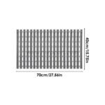 Detailed dimensions of the textured non-slip bathroom mat, measuring 70 cm x 40 cm (27.56 inches x 15.75 inches).